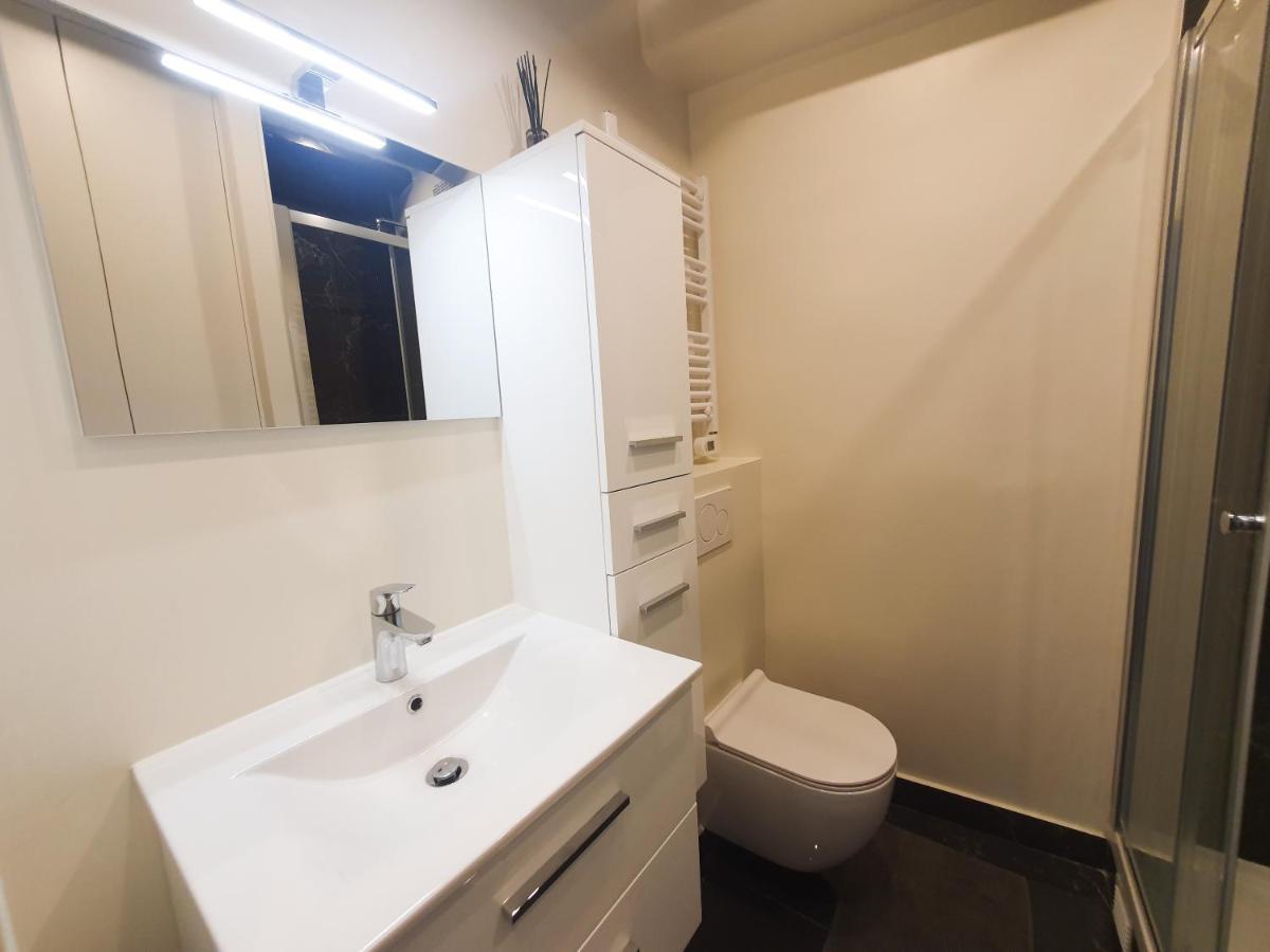 Exigehome-Grand Studio En Centre Ville - 300 M Du Rer A Saint-Germain-en-Laye Eksteriør billede